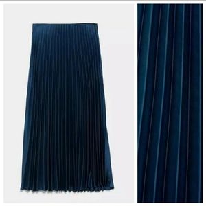 Zara skirt pleated
